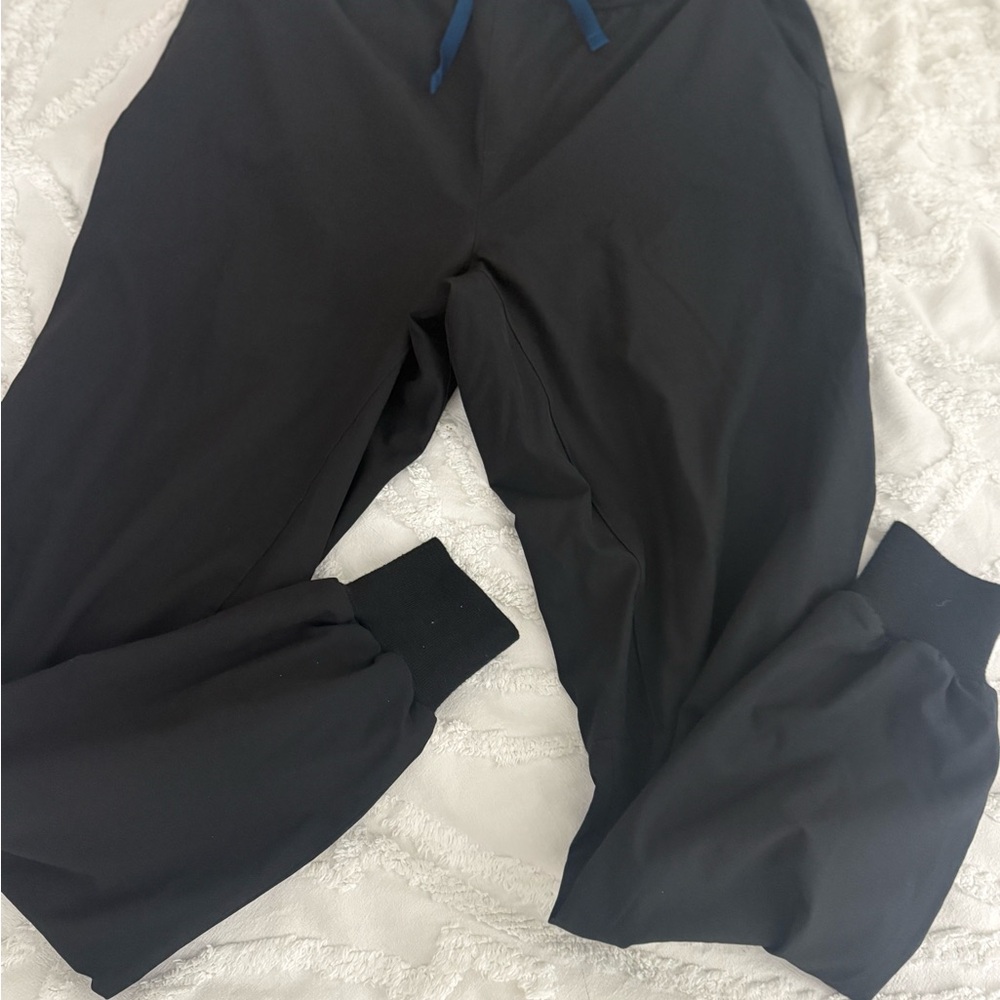 Figs Men's Lined Black Jogger Pants